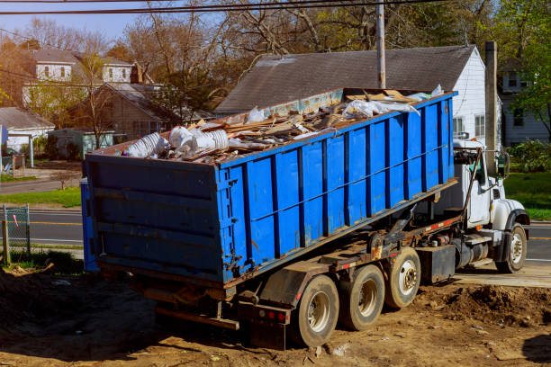 Best Construction Debris Removal  in Highwood, IL